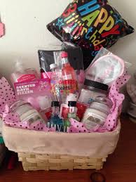 Birthday Gift Basket Ideas For Boyfriend Anniversary Pin By Kris Rodriguez On Gifts Products I Love Creative Gift Baskets Best Gift Baskets Boyfriend Anniversary Gifts