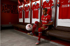 The best gifs are on giphy. Photo Gallery Thiago Alcantara Seals Liverpool Move At Anfield Liverpool Fc