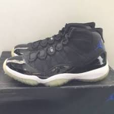 Here is how you can tell the differences between a fake, replica or unauthorized air. Buy Air Jordan 11 Space Jam 2009 Kixify Marketplace