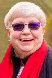 Linda Pennington's Instagram, Twitter & Facebook