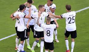 Offizieller account von borussia mönchengladbach impressum: Verlasst Matthias Ginter Borussia Monchengladbach Mopo