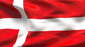 Die flagge dänemarks ist die offizielle dänische nationalflagge. Shutterstock