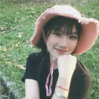 10+ "Hao Thuy" profiles