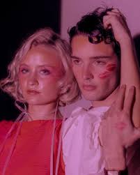 XOXO, A-Line Magazine 💋💌 Photography: @qd_photo Concept:  @shreya.tiruvidula & @chelseaa.brianne Styling: @sheylahidalgo_ & @ avery.elkins Models: @blakebaggettt & @klein_ava_