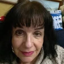 Ruth Fleming (@ruthgenanstaf)