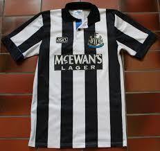 Newcastle United 1993 1995 Home Shirt Club 25 Football