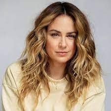 Lacresha Roberts's Instagram, Twitter & Facebook