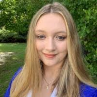 Leah Duke's Instagram, Twitter & Facebook