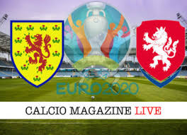 Parte meglio la scozia, pericolosa dopo pochi minuti con mcginn. B6zkdyue92u Zm