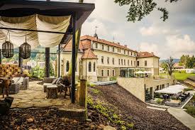 Vyberte si z naší nabídky wellness hotelů a lázeňských pobytů v lázních luhačovice. Top Hotels With A Bar In Luhacovice Zlin Cz