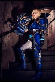 Riven lashes out in a series of strikes. Championship Riven Cosplay League Of Legends Official Amino
