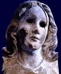 A Marian image that survived an atomic bomb explosion during #WorldWarII  was placed near the altar when #PopeFrancis celebrated Mass in #Nagasaki.  #Japan #PopeinJapan http://bit.ly/2qPexG9