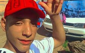 Não sabíamos onde ele estava', diz tia de adolescente que morreu atingido  por placa derrubada por trio elétrico