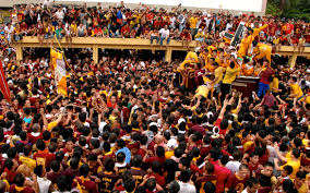 The feast of the black nazarene has so far drawn around 32,700 devotees in the quiapo area, according to estimates of the manila local government. Expats Guide To The Feast Of The Black Nazarene Philippine Primer