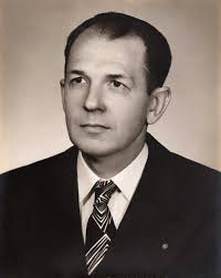 NCModernist Hackney and Knott