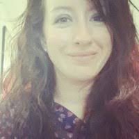 Kelly Walcott's Instagram, Twitter & Facebook