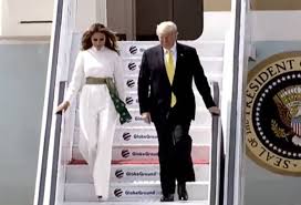 Here she shared with us her fashion and beauty secrets and how she makes it all seem so easy. Melania Trump S Fashion Diplomacy Flotus Dazzles In White