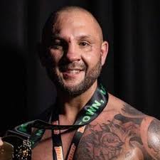 Brad Scott vs. Kevin Greenwood, BKB 33