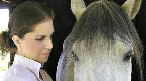 Interview: Mimi Matthews discusses new book, spiritualism, and complicated  relationsh