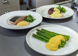 Hollandaise Sauce Masterclass James Martin Chef In 2020 Recipe For Hollandaise Sauce Hollandaise Recipe James Martin Recipes