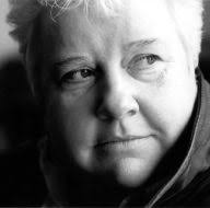 The Mermaids Singing (Tony Hill and Carol Jordan Series #1) by Val  McDermid, Paperback