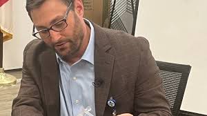 8-year-old victim survives drive-by shooting, recovers from reconstructive  facial surgery