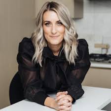 Eileen Shen, RE/MAX Select Realty, Real Estate Agent BC