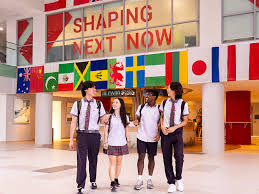 Thinking of Relocating? A Guide to Singapore International Schools