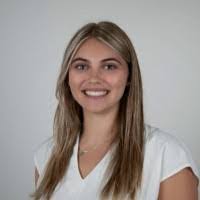 Carly Harrington's Instagram, Twitter & Facebook