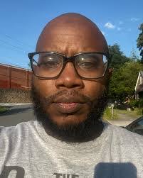 Jeffrey Wooten's Instagram, Twitter & Facebook