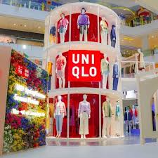 Uniqlo: the Japanese brand of simple and affordable clothing - ROPPONGI