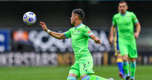 Born in duffel, belgium, he began his youth career with nearby club lommel.at the age of nine, he joined dutch club psv eindhoven, before signing for manchester united in november 2011. Man Utd Loan Star Reveals Solskjaer Advice As Transfer Talks Set In Motion