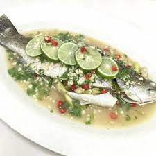 Resipi dan cara masak siakap stim limau seperti menu absolute thai. Resepi Ikan Siakap Stim Yang Mudah Dan Sedap