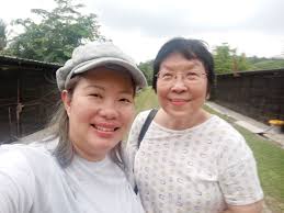 Former mechanical engineer abdul rani wahab, or uncle rani, built this farm from scratch six years ago in line with his vision of a clean, sustainable along with his wife and a few helpers, uncle rani runs a small eatery right on the farm where you can order the chicken to be cooked in a variety of. Choypengism A Delightful Dining Pleasure At Rani S Organic Chicken Farm