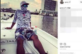 La fierté d'un papa @benpavard21 Benjamin Pavard Entflieht Der Hitze Im Pool Stuttgarter Zeitung