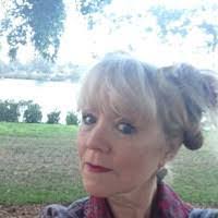 Rowena Taylor's Instagram, Twitter & Facebook