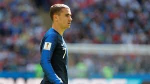 Сборная франции по футболу представляет свою страну в международных футбольных матчах и ключевые игроки состава: Grizmann Priznan Luchshim Igrokom Matcha Franciya Avstraliya Rt Na Russkom