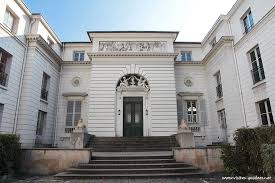 Hotel Gouthiere 1780 6 Rue Pierre Bullet Paris 75010 Architecte Francois Victor Perrard D L Architecture Francaise Architecture Urbaine Hotel Particulier