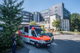 Darüber hinaus stellt sie die bauliche infrastruktur für die weiterentwicklung des gesundheitsparks sicher. Weniger Auslastung Mehr Umsatz Klinikum Leverkusen Erreicht Ein Kleines Plus Kolner Stadt Anzeiger