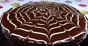 Ecco una tortina super profumata, soffice e bella da vedere. Torta Zebrata Al Cioccolato Fondente E Bianco