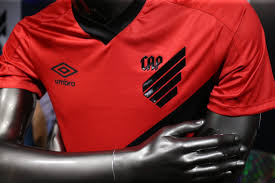 Para comprar camisetas recomendamos la tienda oficial de atletico nacional, nike, adidas, puma, under armour. Atletico Pr Lanca Novo Escudo E Nova Camisa Futebol Tribuna Do Parana