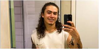 Acabando um casamento, mas uma outra questão apontada pelo colunista é o fato de whindersson ter planos de construir uma família e. Whindersson Nunes Surge Em Foto Com A Namorada Gata Pela Primeira Vez