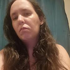 How to find a squad to play Apex Legends with