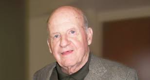 Richard Corbeil, newspaper columnist, dies at 86