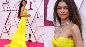 Zendaya wore maison valentino to the 2021 oscars accessorized with bulgari jewels. Llyfggaq2dcmmm