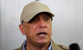 At border with Iran, Iraq PM vows to fight customs corruption