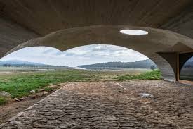 Dom nuno made the experience special. House In Monsaraz Aires Mateus Architects Archello