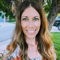 Amy Garrick's Instagram, Twitter & Facebook