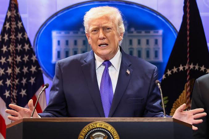 Trump says he has signed order for new global 15% tariff after 'deeply  disappointing' Supreme Court ruling - ABC News