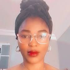 Happy Valentine Special o!😍 Aunty Sola Allyson thanks for doing this  beautiful evergreen song with me.. @thesolaallyson ❤️❤️ @dflrocks thank you  so much for this beautiful piece